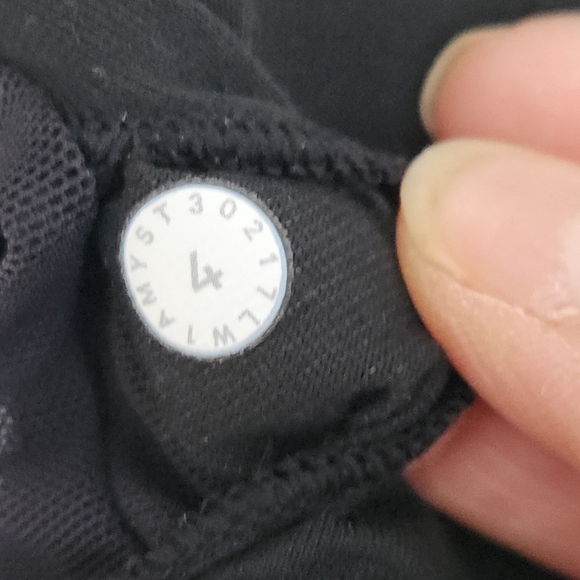 LULULEMON Power Y Tank *Luon Heathered Black size 4 - Picture 7 of 12